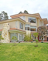 Ecuador luxurious modern houses